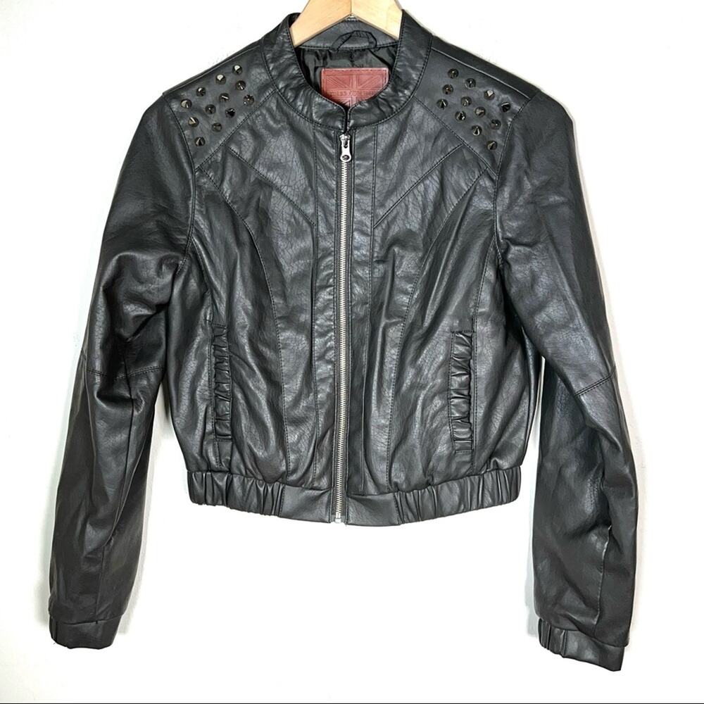 Miss London gray faux leather Moto jacket w silver spiky studs size medium M B62